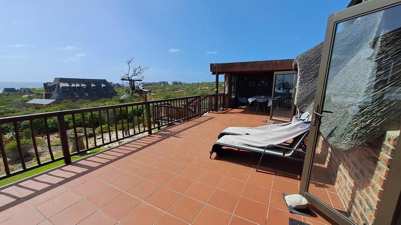 5 Bedroom Property for Sale in Stilbaai Wes Western Cape